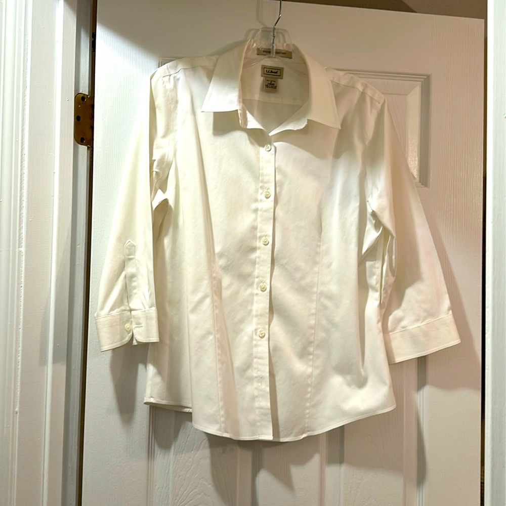 LL Bean 3/4 sleeve button down shirt
